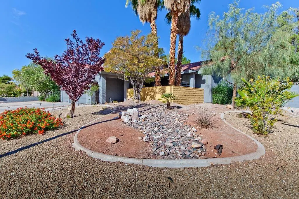 Bright, Modern 4Br With Beautiful Backyard & Pool! Villa Las Vegas